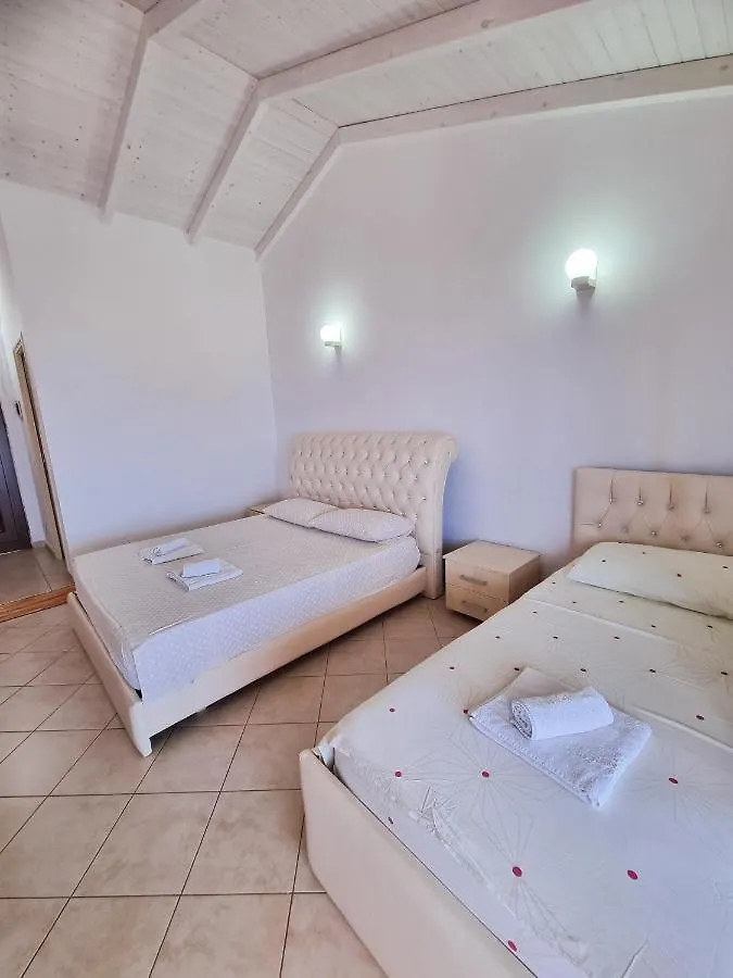 Sea Breeze Apartments Dhermi